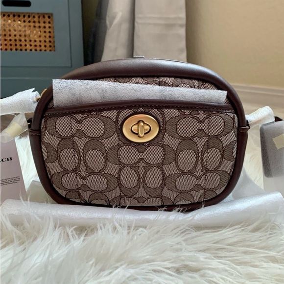 Coach Camera Bag Signature Jacquard - Picture 14 of 16